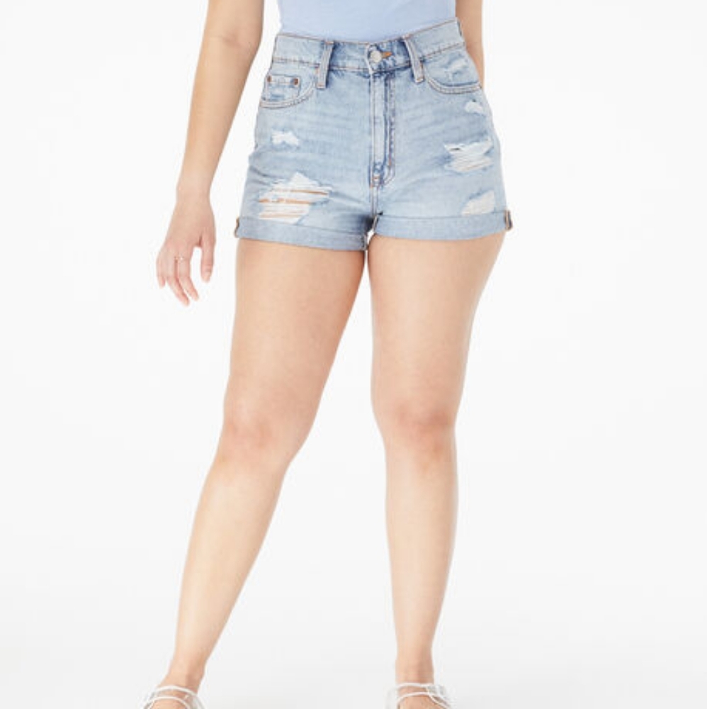 Aeropostale High Rise Curvy Mom Short